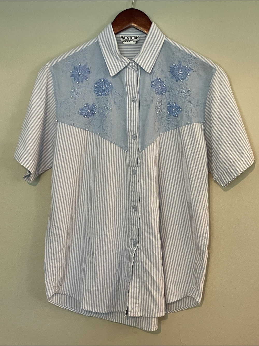 Vintage Western Connection Short Sleeve Button Up Shirt